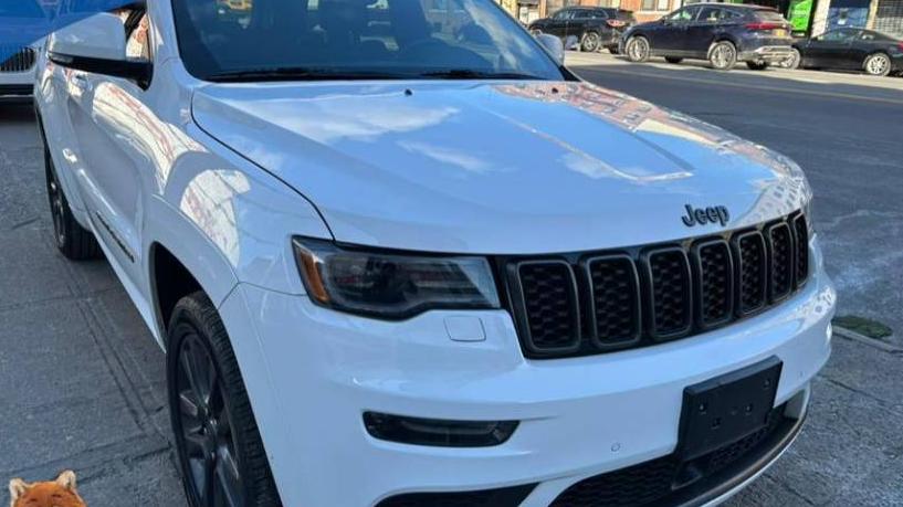 JEEP GRAND CHEROKEE 2018 1C4RJFCG0JC229522 image